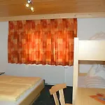 Bed & Breakfast Gaestehaus Standardhaus