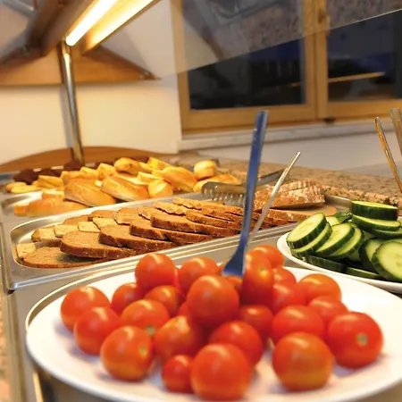 Gaestehaus Standardhaus فندق مبيت وإفطار
