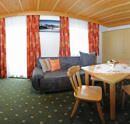 Gaestehaus Standardhaus Bed & Breakfast 3*