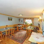 B&B Gaestehaus Standardhaus 잘바흐 힌터글렘