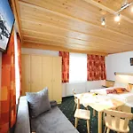 B&B Gaestehaus Standardhaus 3*