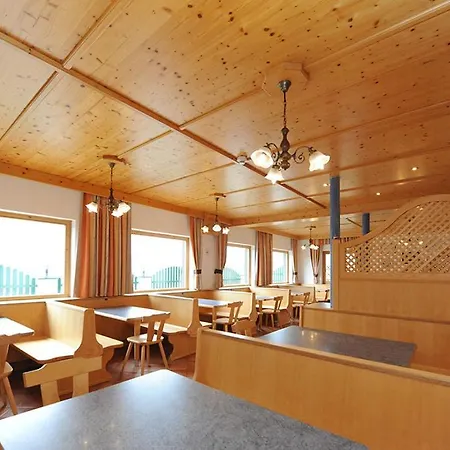 Bed & Breakfast Gaestehaus Standardhaus