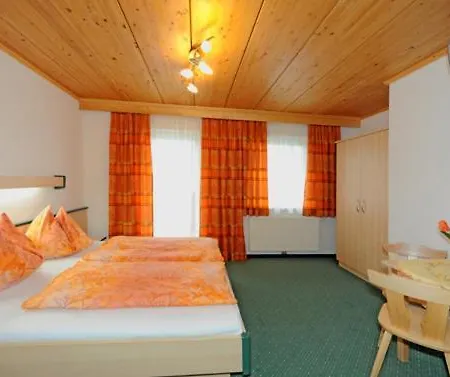 Gaestehaus Standardhaus B&B 잘바흐 힌터글렘