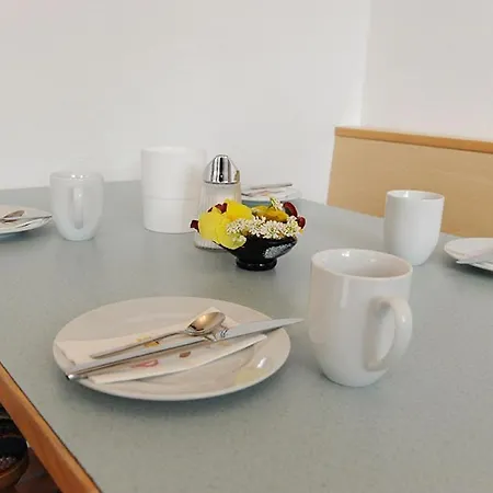 Bed & Breakfast Gaestehaus Standardhaus