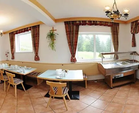 Bed & Breakfast Gaestehaus Standardhaus Saalbach-Hinterglemm