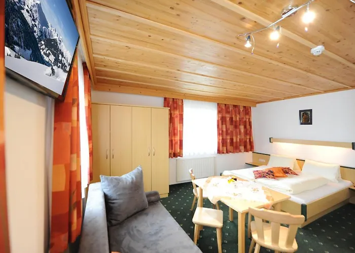 住宿加早餐酒店 Gaestehaus Standardhaus 3*