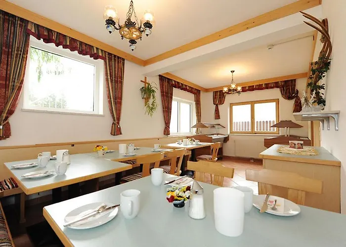 住宿加早餐酒店 Gaestehaus Standardhaus 3*