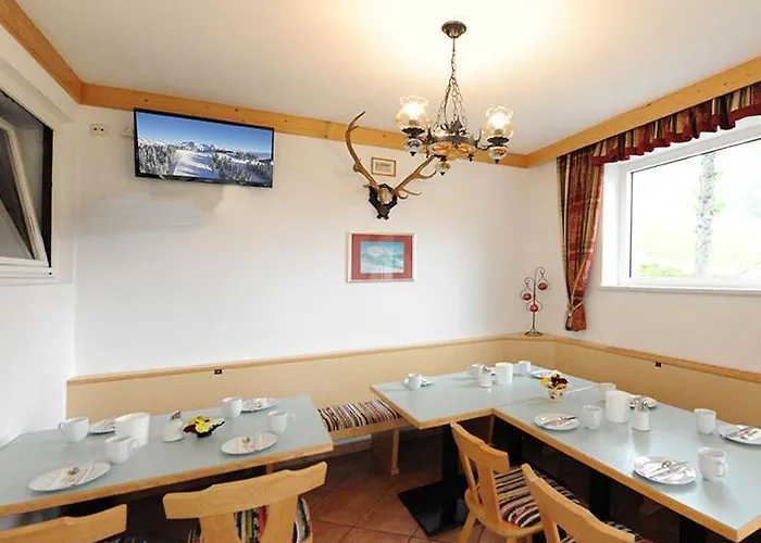 Gaestehaus Standardhaus 住宿加早餐酒店